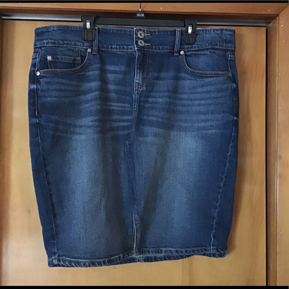 Torrid Jean skirt